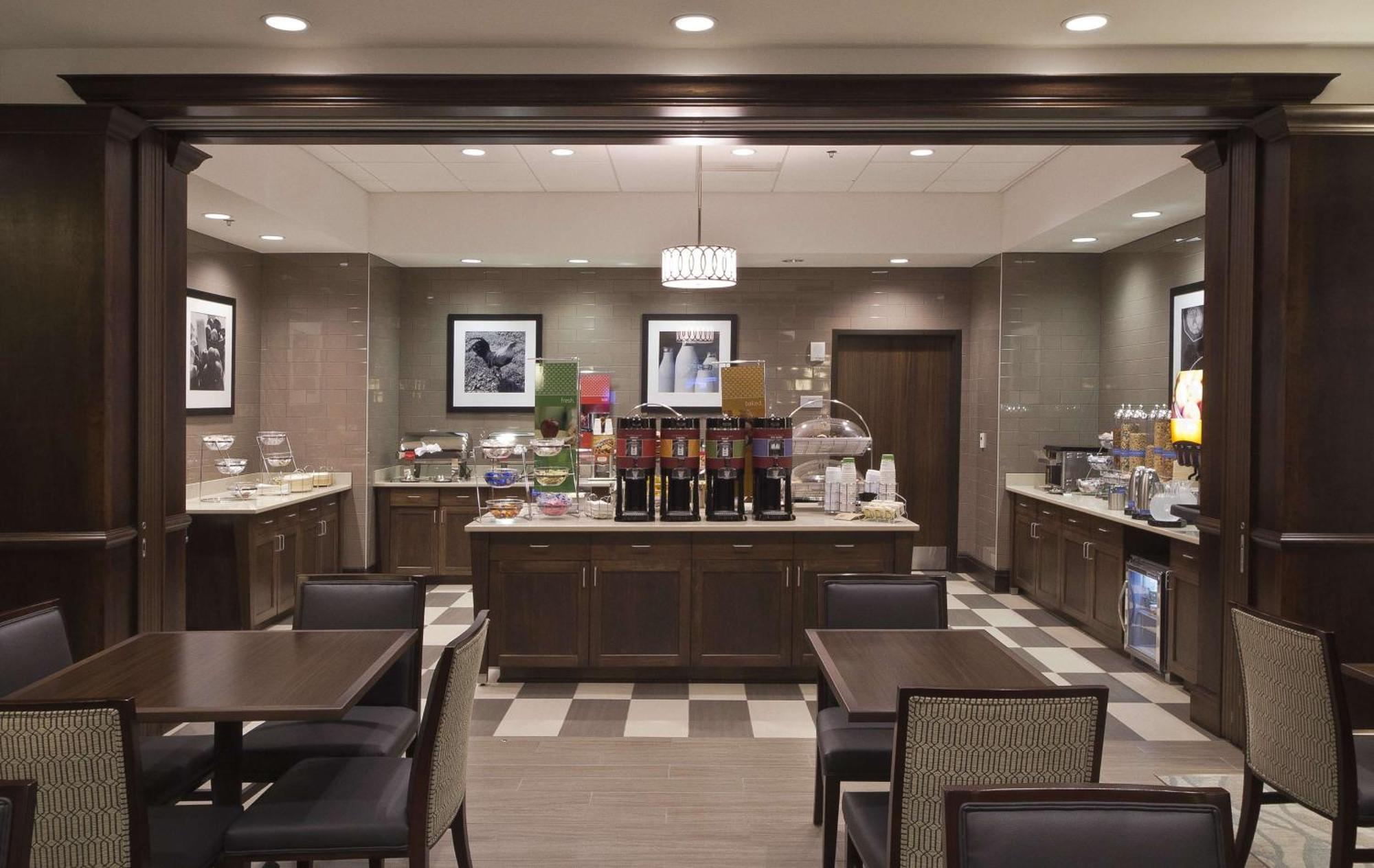 Hampton & Columbus/university Area Hotel
