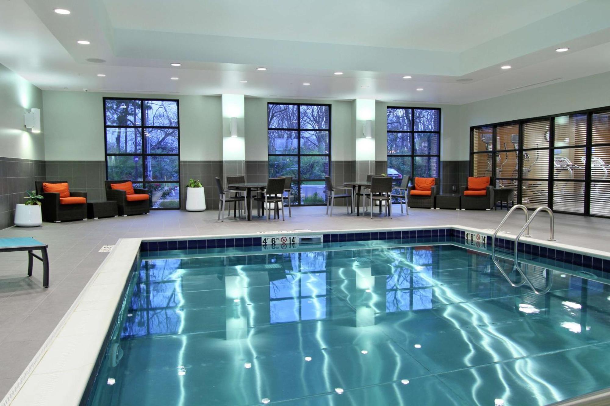 Hampton & Columbus/university Area 3*